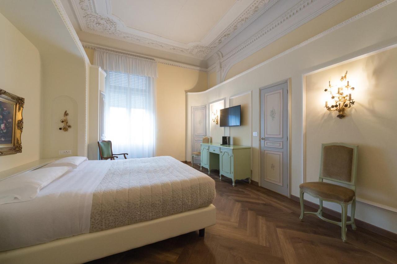 Grand Liberty Hotel