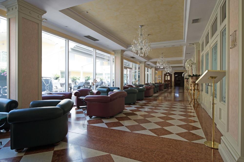 Grand Liberty 4* Riva del Garda